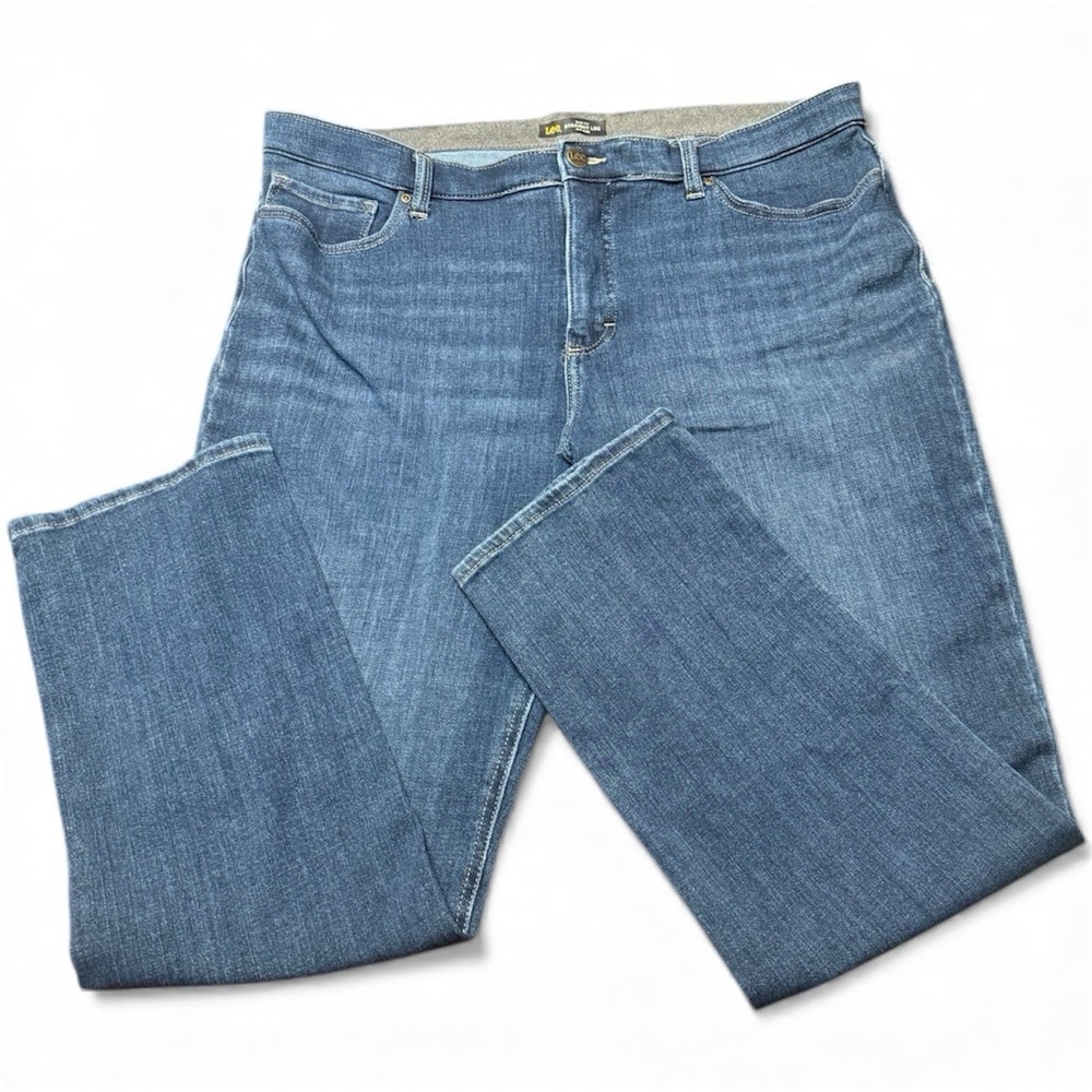 Lee Women 18 Medium Slim Fit Straight Leg Mid Rise Blue Jeans 3418258